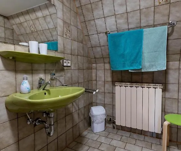 Helga Apartment *